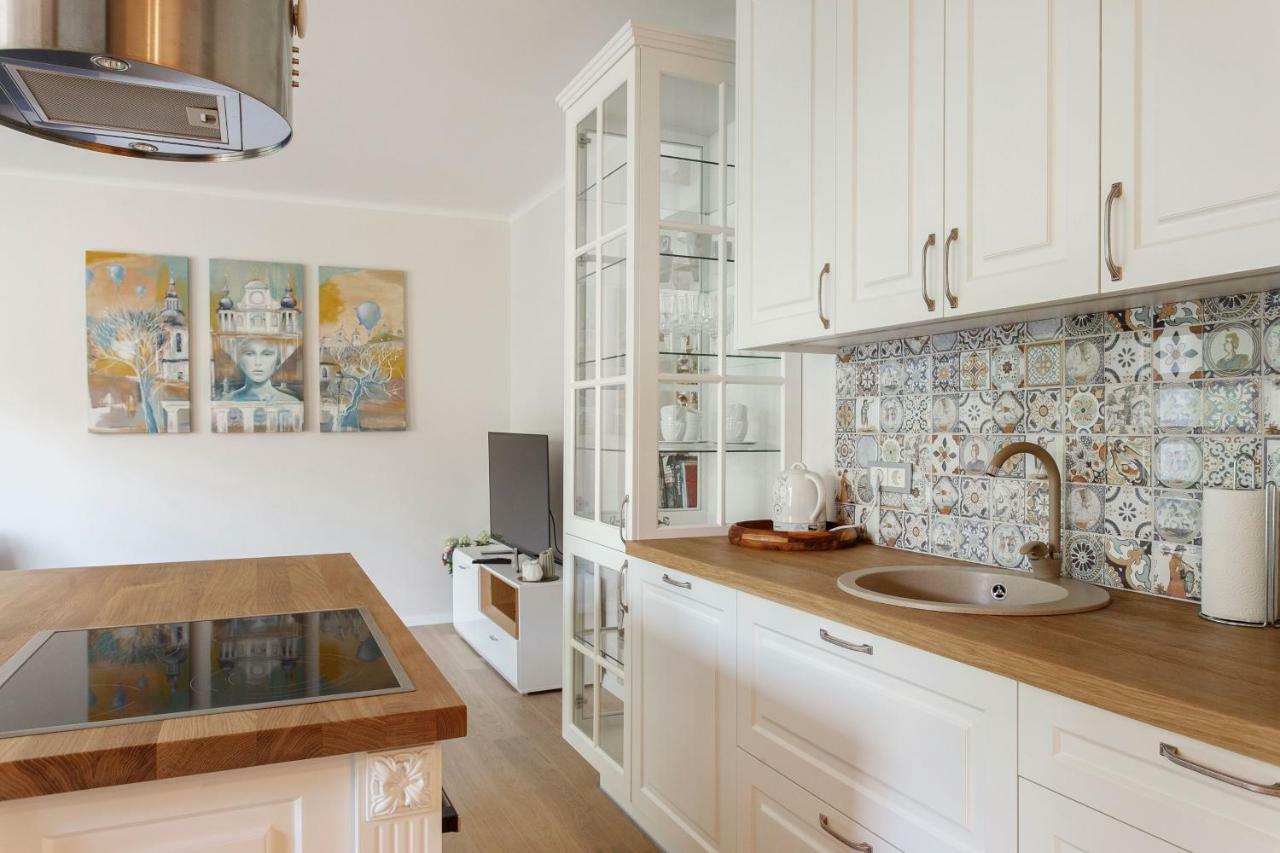 #Stayhere 3Bdr Modern & Stylish Apartment - Heart Of Old Town By Houseys VNO Eksteriør bilde