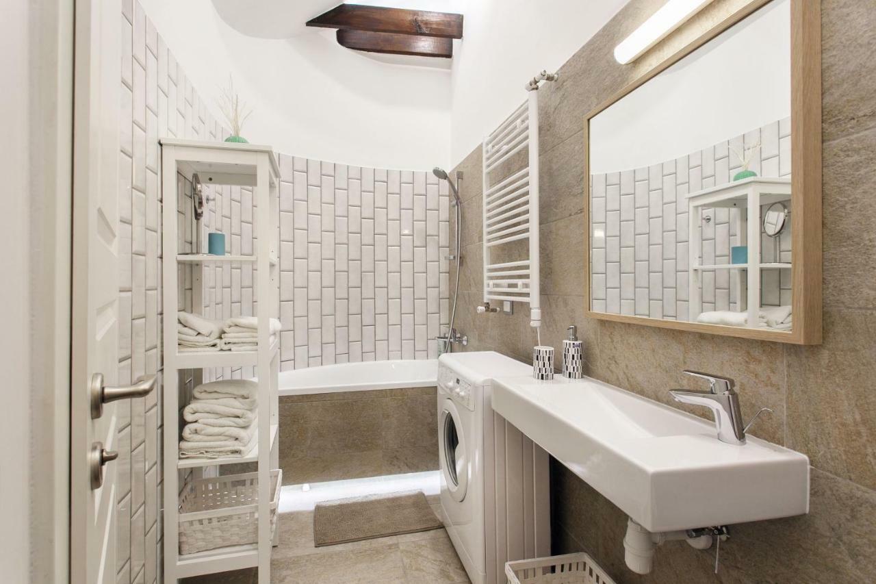 #Stayhere 3Bdr Modern & Stylish Apartment - Heart Of Old Town By Houseys VNO Eksteriør bilde