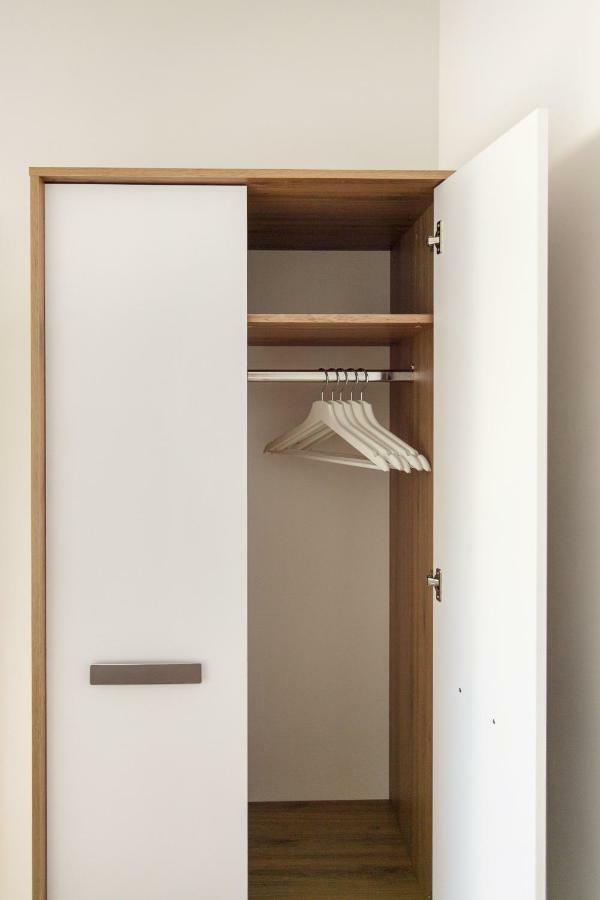 #Stayhere 3Bdr Modern & Stylish Apartment - Heart Of Old Town By Houseys VNO Eksteriør bilde